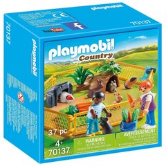Конструктор Playmobil Country "Загон с домашними животными", 37 деталей (70137)