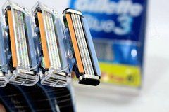 Набор одноразовых станков для бритья Gillette Blue 3 Smooth Original (12 шт.) 015581