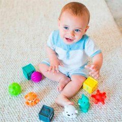 Набір розвивальних іграшок Infantino в тубусі (216289I)