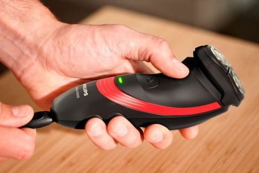 Электробритва PHILIPS S1310-04 Black & Red Series 1000 01313